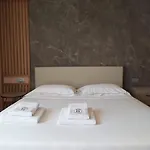 Byron Hotel