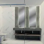 فندق Byron ليريسي