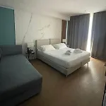Byron 4*