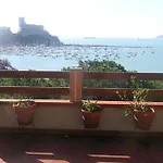 Byron Hotel